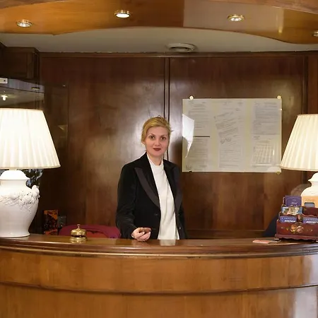 Morchio Mhotelsgroup فندق دْيانو مارينا