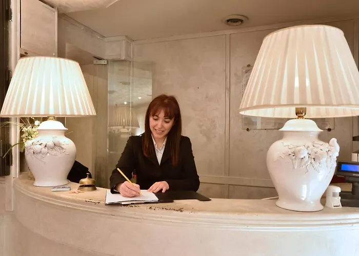 Morchio Mhotelsgroup 迪亚诺马里纳