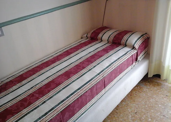 Morchio Mhotelsgroup 3* 迪亚诺马里纳