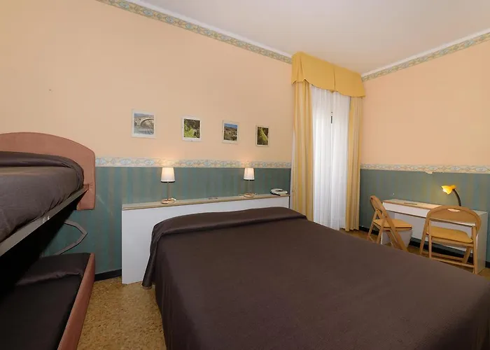 Morchio Mhotelsgroup 3* 迪亚诺马里纳