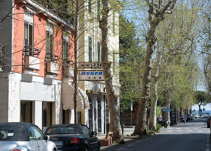 酒店 Morchio Mhotelsgroup 迪亚诺马里纳