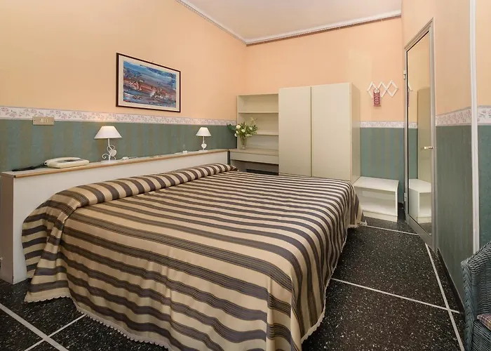 Morchio Mhotelsgroup 3* 迪亚诺马里纳